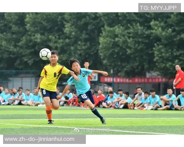 从贫困少年到绿茵巨星他们用足球改写命运的励志故事